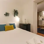 Апартаменти Bairro Alto Blue & By Homing