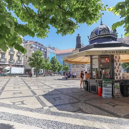Bairro Alto Blue & By Homing Апартаменти
