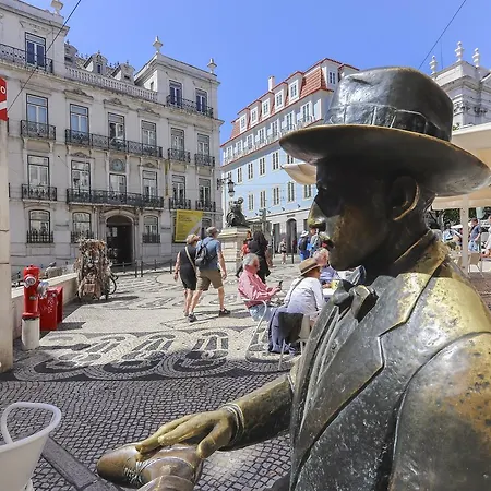 Bairro Alto Blue & By Homing Lissabon