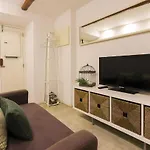 Bairro Alto Blue & By Homing * Lisboa