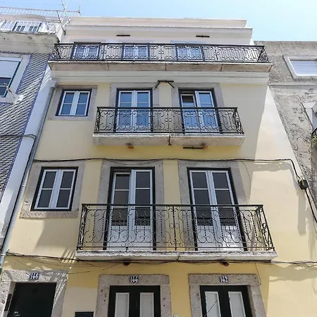 Bairro Alto Blue & By Homing Апартаменты