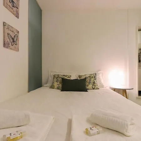 Bairro Alto Blue & By Homing Лиссабон