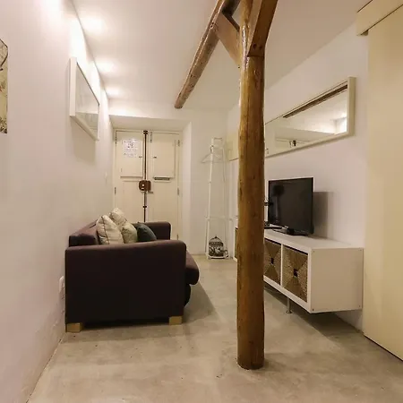 Daire Bairro Alto Blue & By Homing