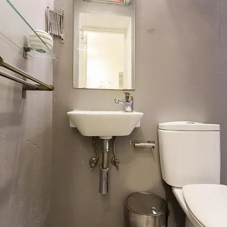 Apartman Bairro Alto Blue & By Homing